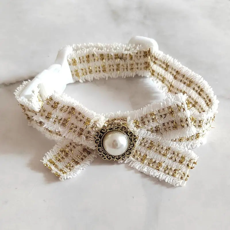 Chic Silent Cat Bow Tie Collar